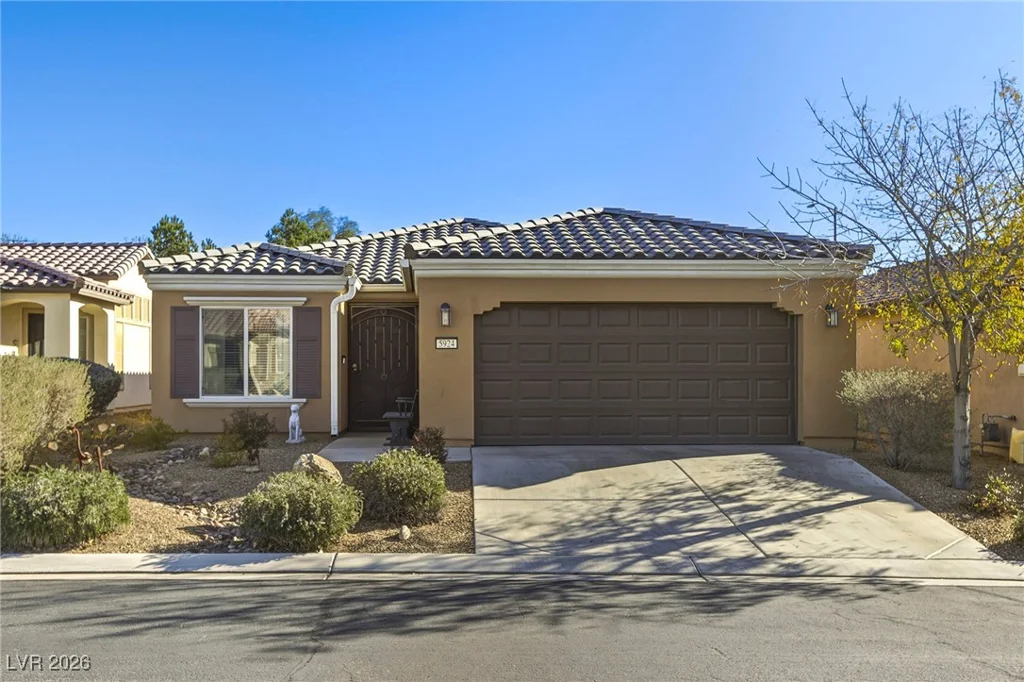 5924 Radiance Park, North Las Vegas, NV 89081