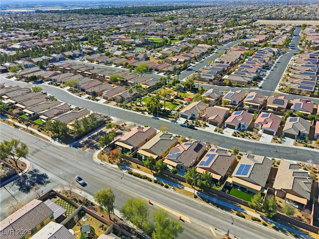 5924 Radiance Park, North Las Vegas, NV 89081