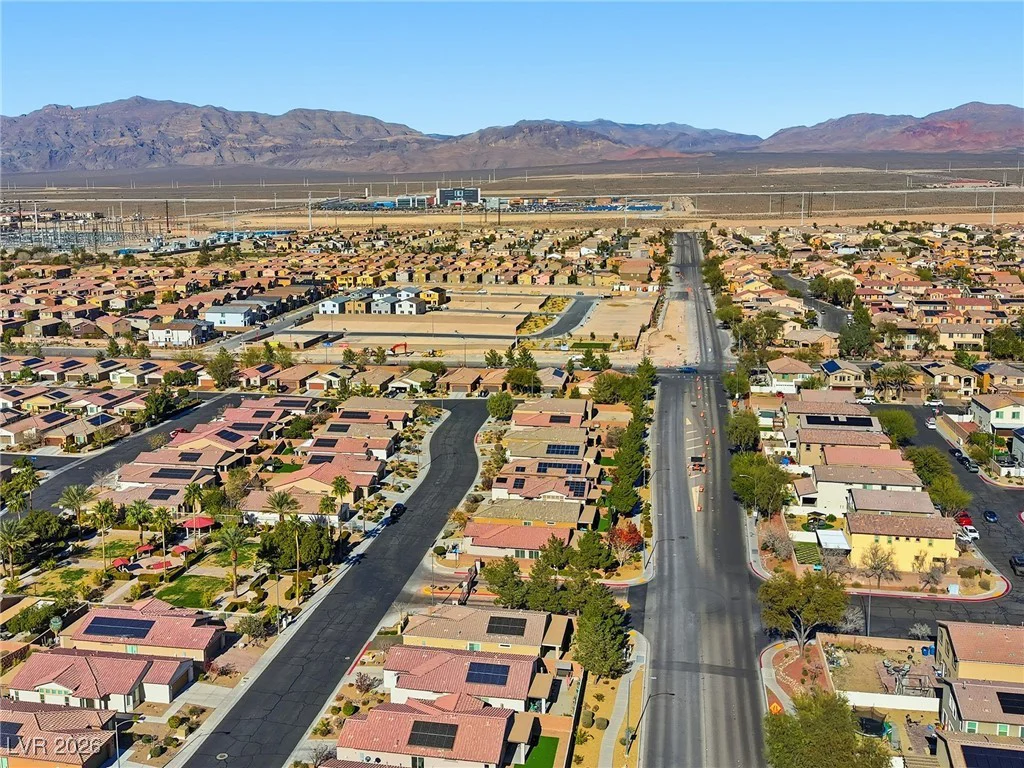 5924 Radiance Park, North Las Vegas, NV 89081