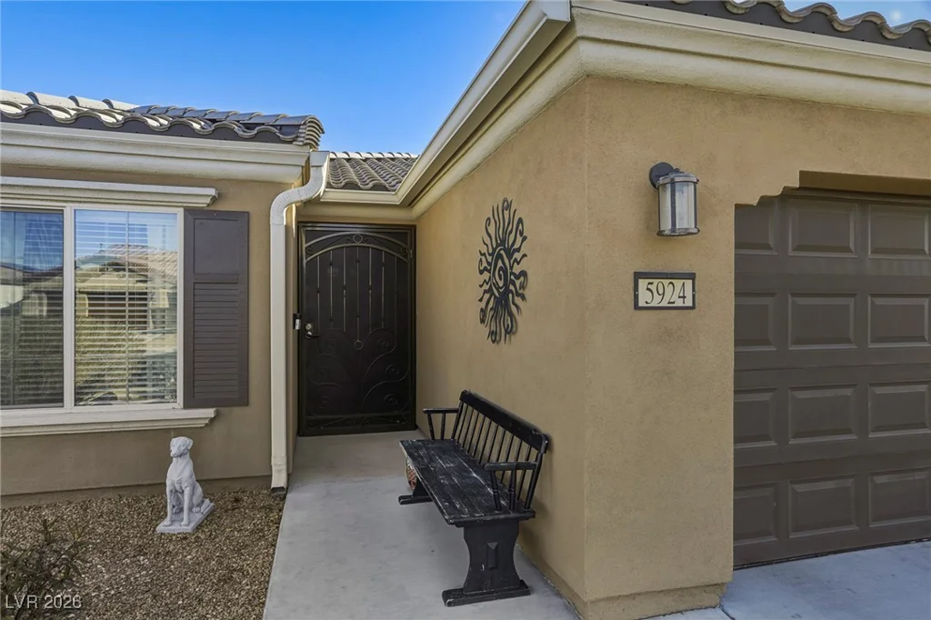 5924 Radiance Park, North Las Vegas, NV 89081