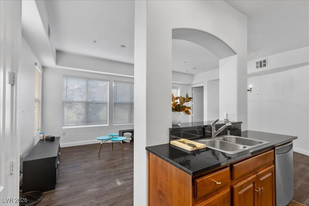 62 Serene, Las Vegas, NV 89123