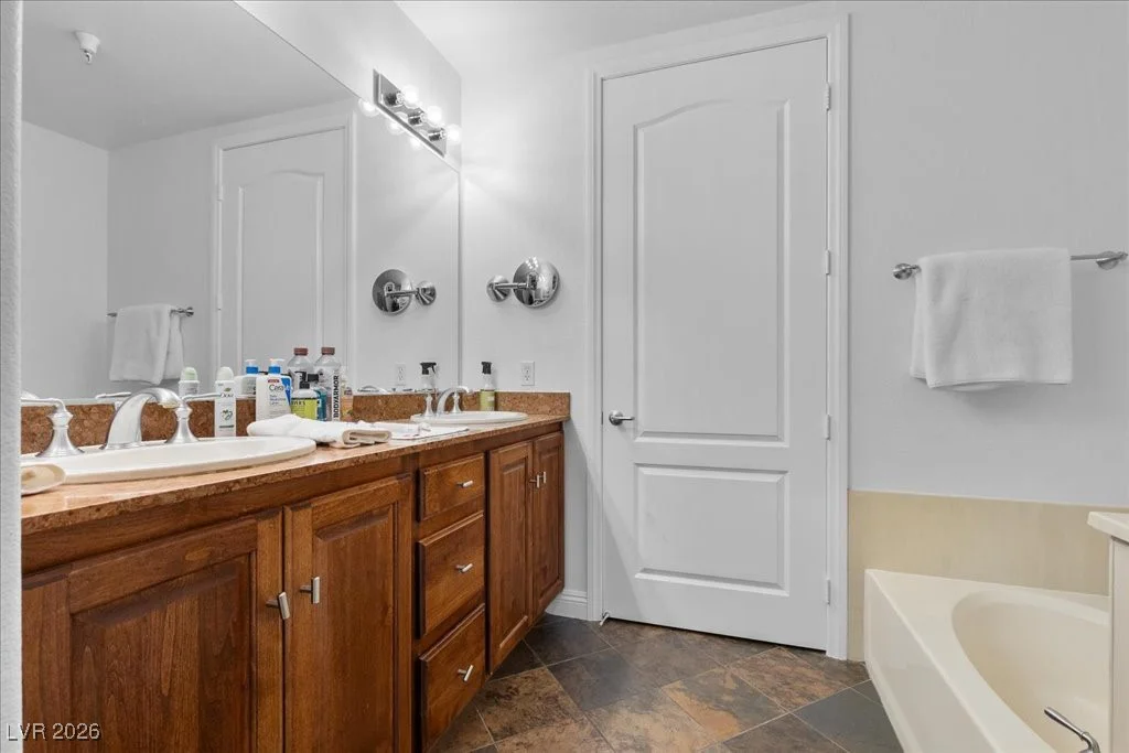 62 Serene, Las Vegas, NV 89123