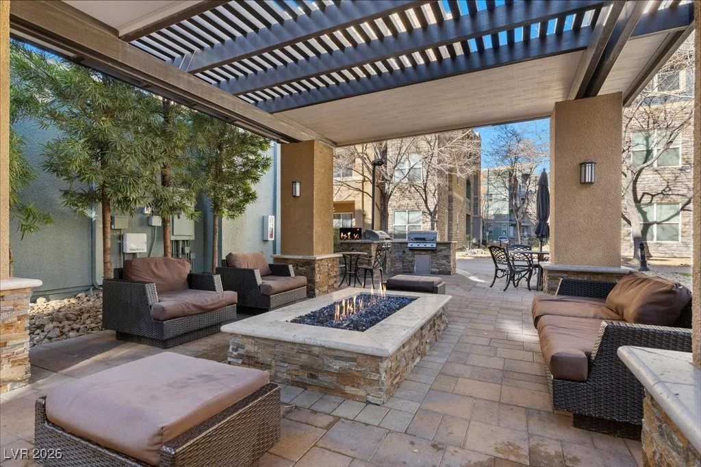 62 Serene, Las Vegas, NV 89123