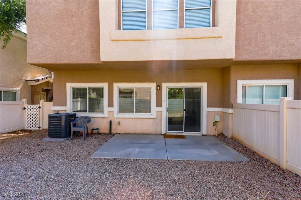 6568 Strolling Plains, Henderson, NV 89011