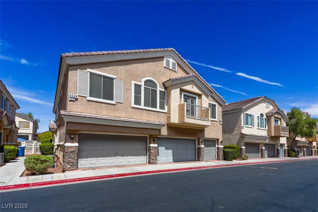 6568 Strolling Plains, Henderson, NV 89011