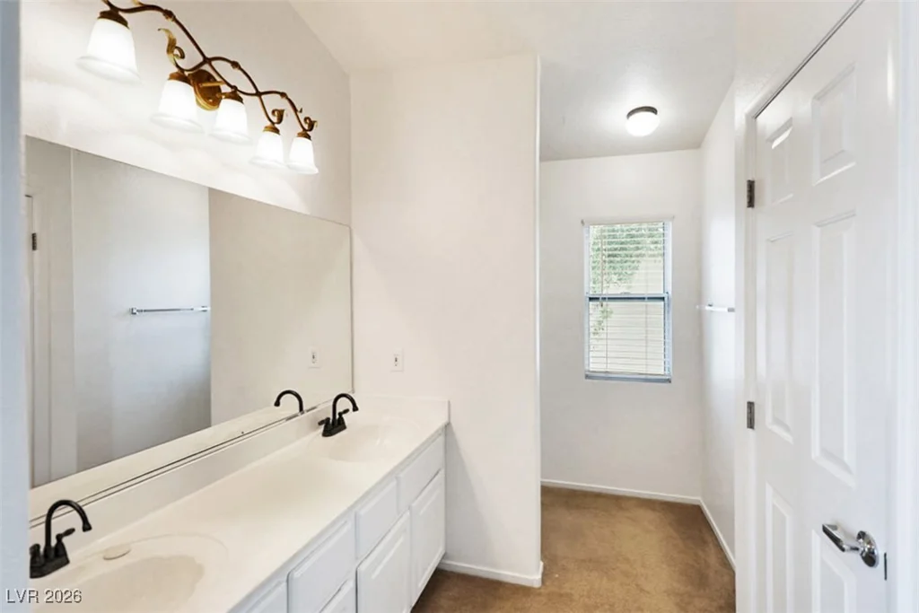 6568 Strolling Plains, Henderson, NV 89011