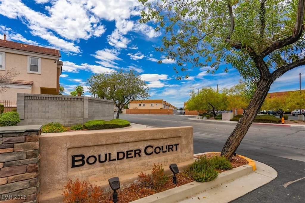 6568 Strolling Plains, Henderson, NV 89011