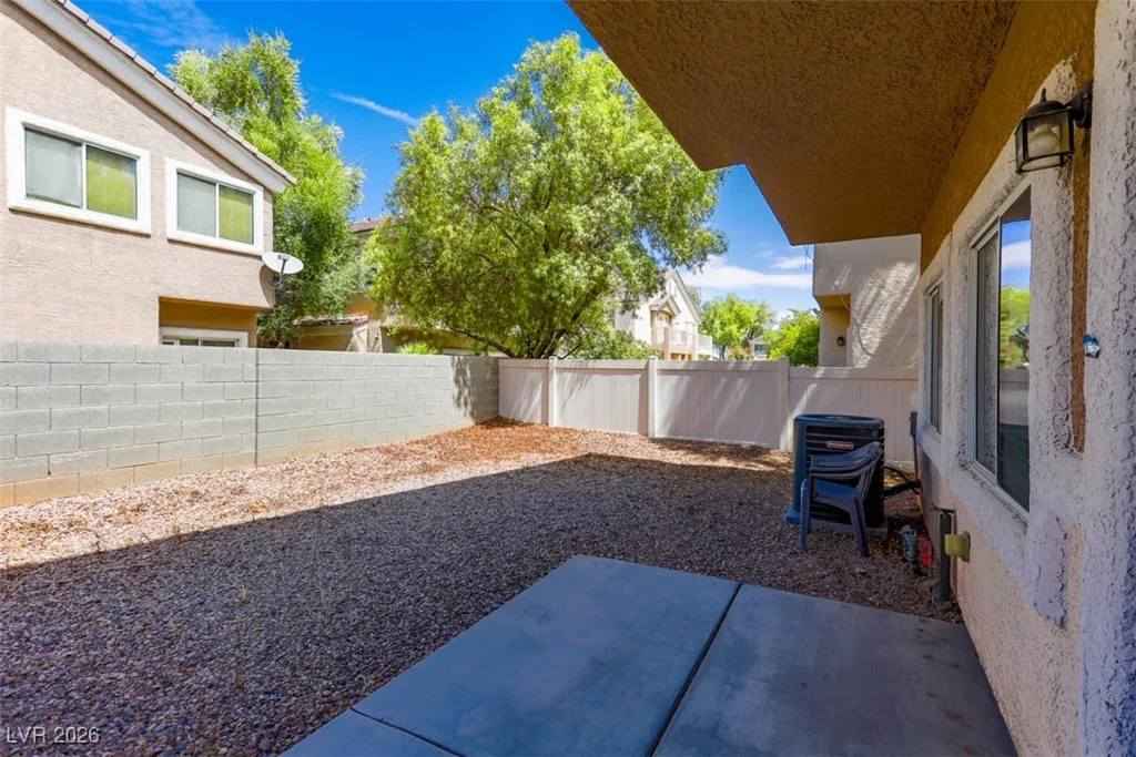 6568 Strolling Plains, Henderson, NV 89011