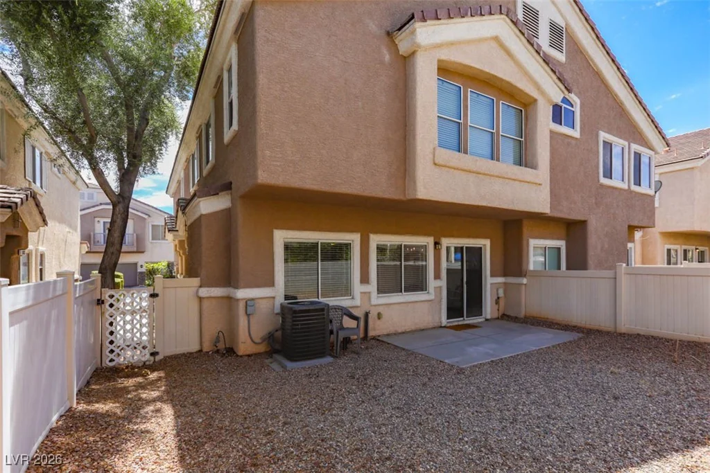 6568 Strolling Plains, Henderson, NV 89011