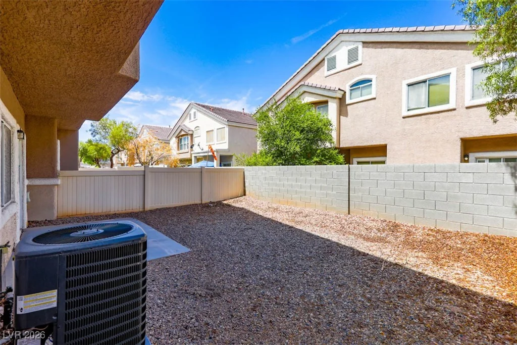 6568 Strolling Plains, Henderson, NV 89011