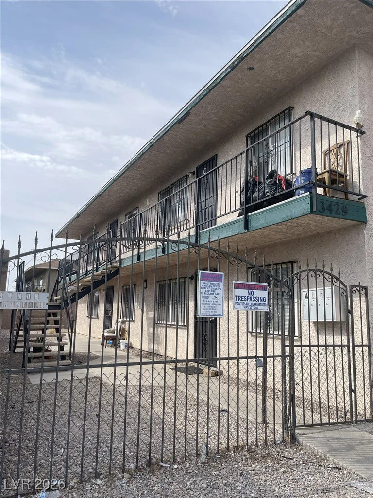 3429 Cheyenne, North Las Vegas, NV 89030