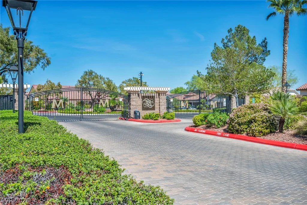 10540 Canon Perdido, Las Vegas, NV 89141