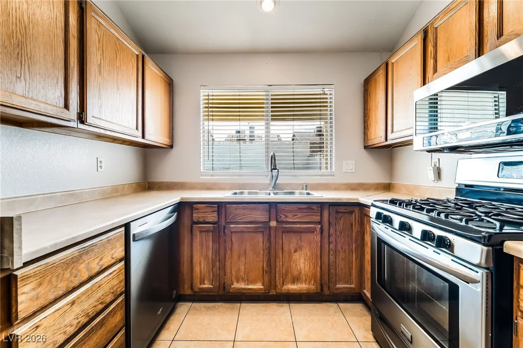 516 Inness, Henderson, NV 89011