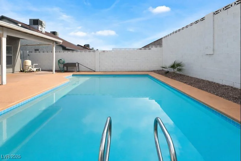 516 Inness, Henderson, NV 89011