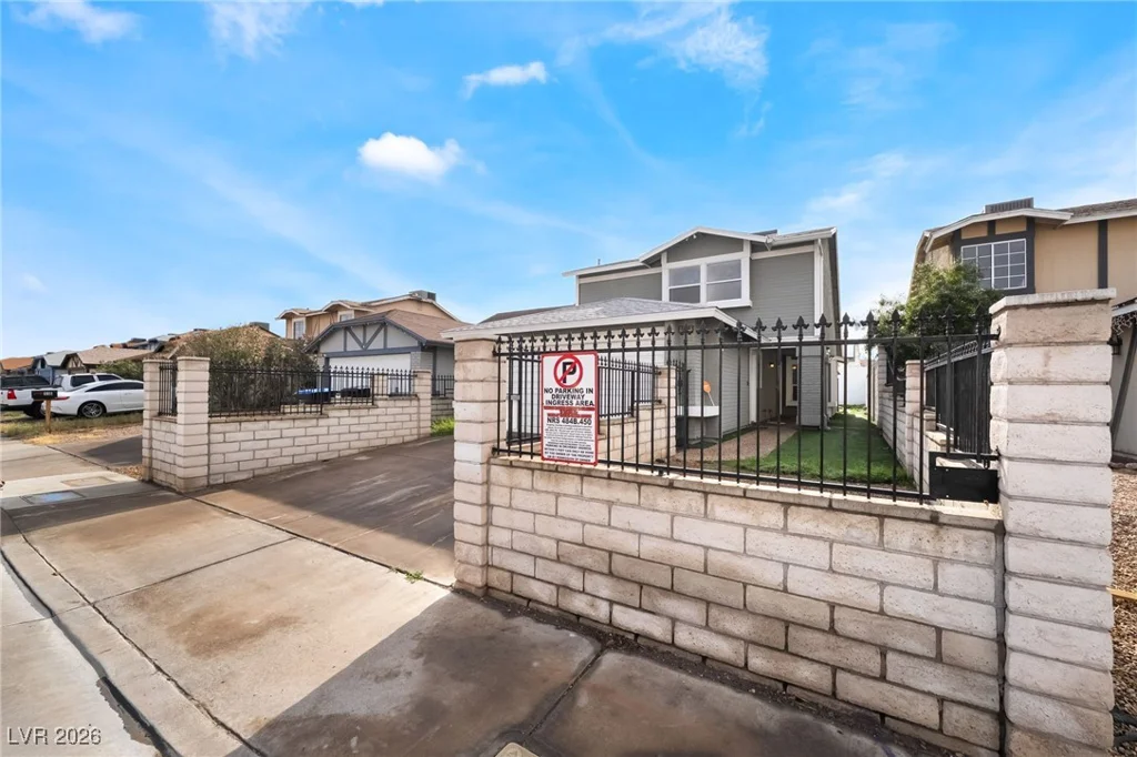 516 Inness, Henderson, NV 89011