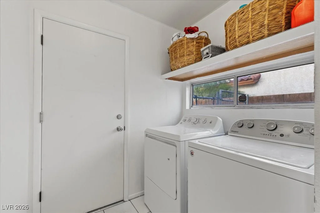 933 Sitting Bull, Henderson, NV 89014