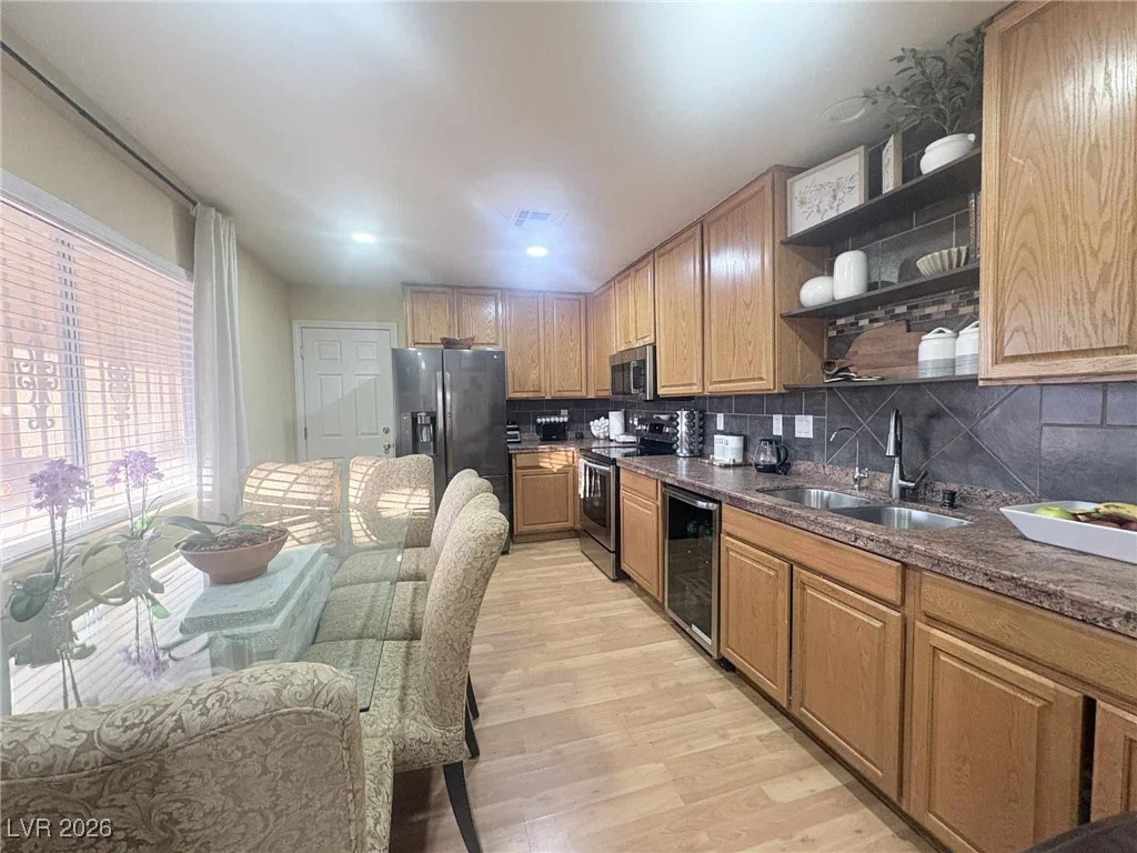 4302 Paramount, Las Vegas, NV 89115