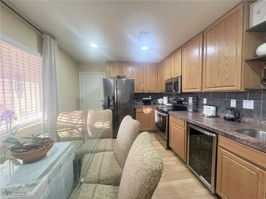 4302 Paramount, Las Vegas, NV 89115