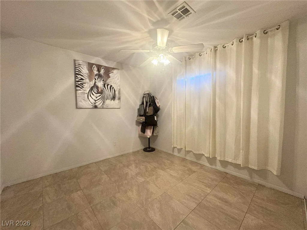 4302 Paramount, Las Vegas, NV 89115