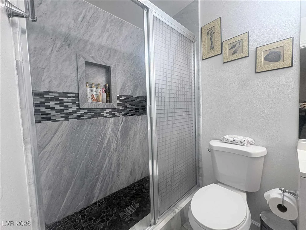 4302 Paramount, Las Vegas, NV 89115