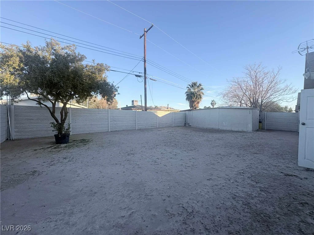 4302 Paramount, Las Vegas, NV 89115