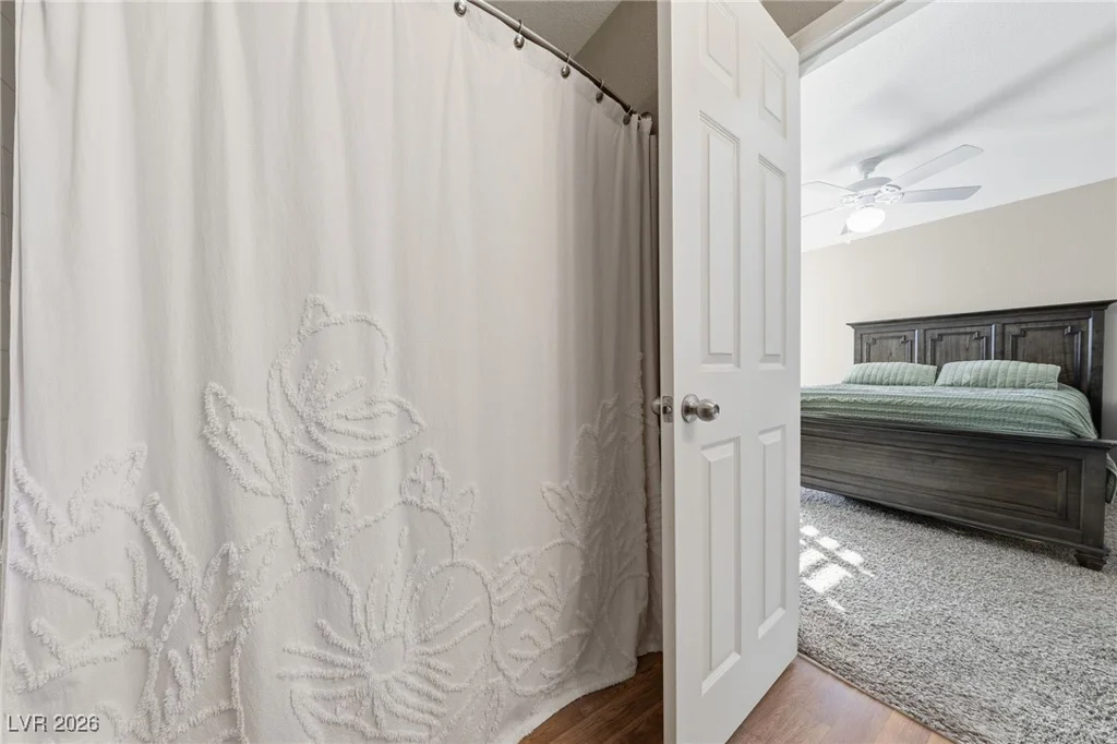 6712 Churnet Valley, Las Vegas, NV 89139