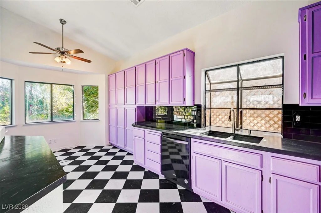 3332 Ventana Hills, Las Vegas, NV 89117