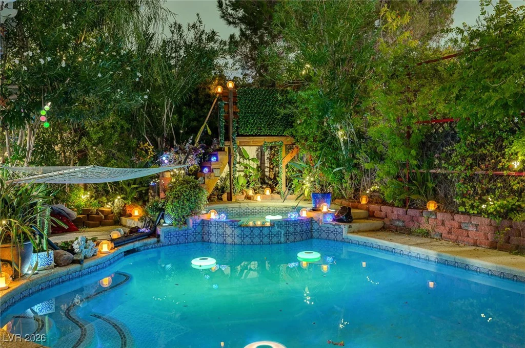 3332 Ventana Hills, Las Vegas, NV 89117