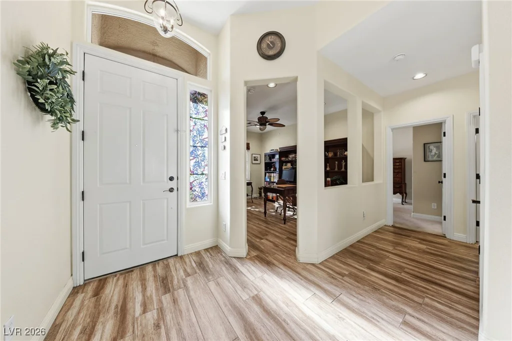 8720 James Raul, Las Vegas, NV 89143