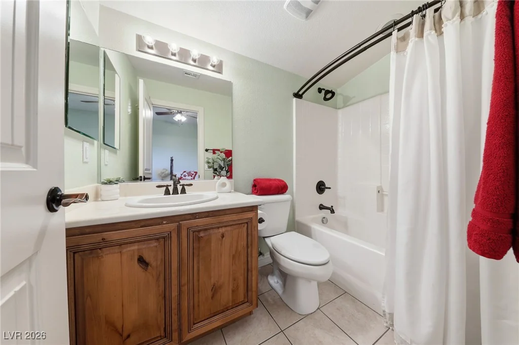 8720 James Raul, Las Vegas, NV 89143