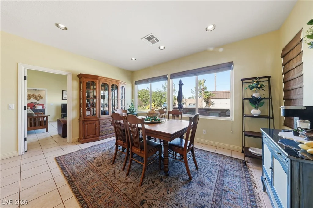 8720 James Raul, Las Vegas, NV 89143