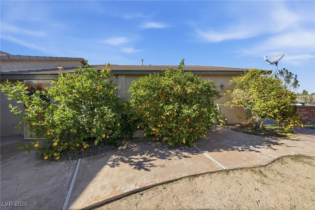 8720 James Raul, Las Vegas, NV 89143