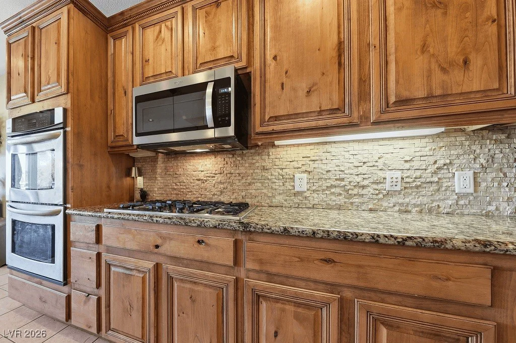 8720 James Raul, Las Vegas, NV 89143