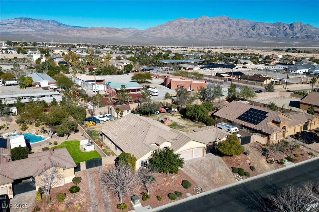 8720 James Raul, Las Vegas, NV 89143