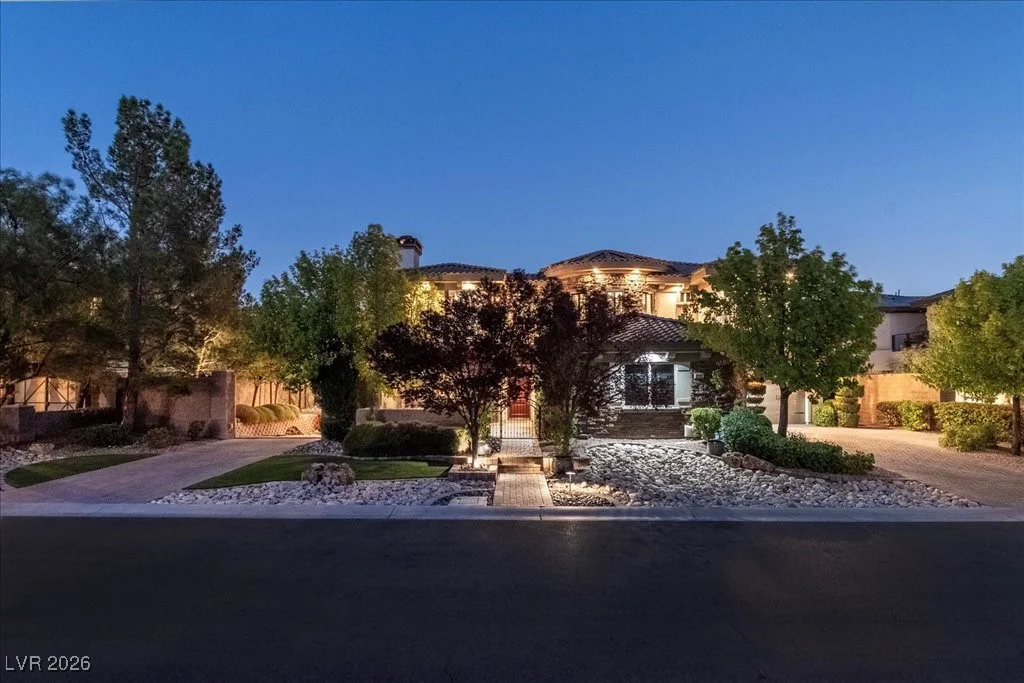 4450 Palisades Canyon, Las Vegas, NV 89129
