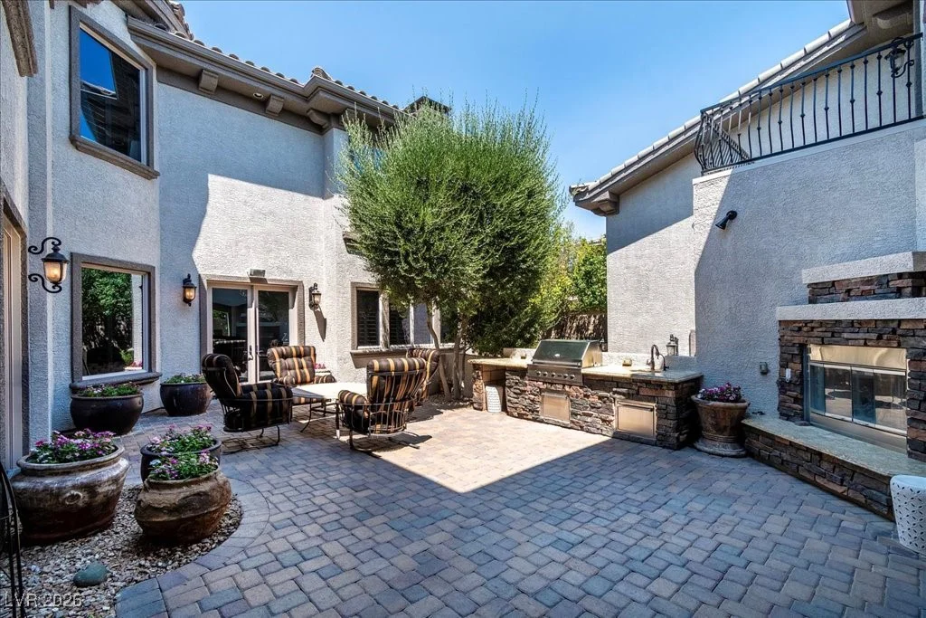 4450 Palisades Canyon, Las Vegas, NV 89129