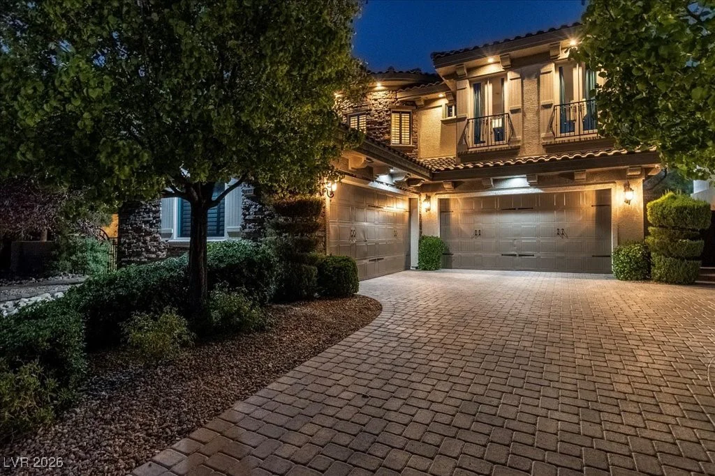 4450 Palisades Canyon, Las Vegas, NV 89129