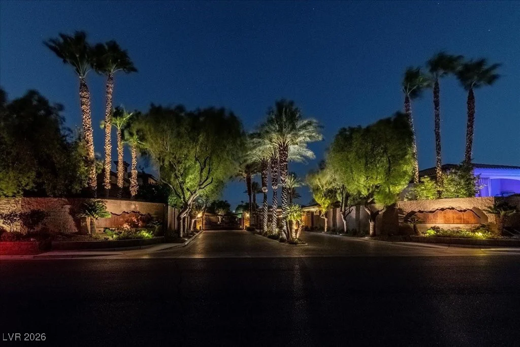 4450 Palisades Canyon, Las Vegas, NV 89129