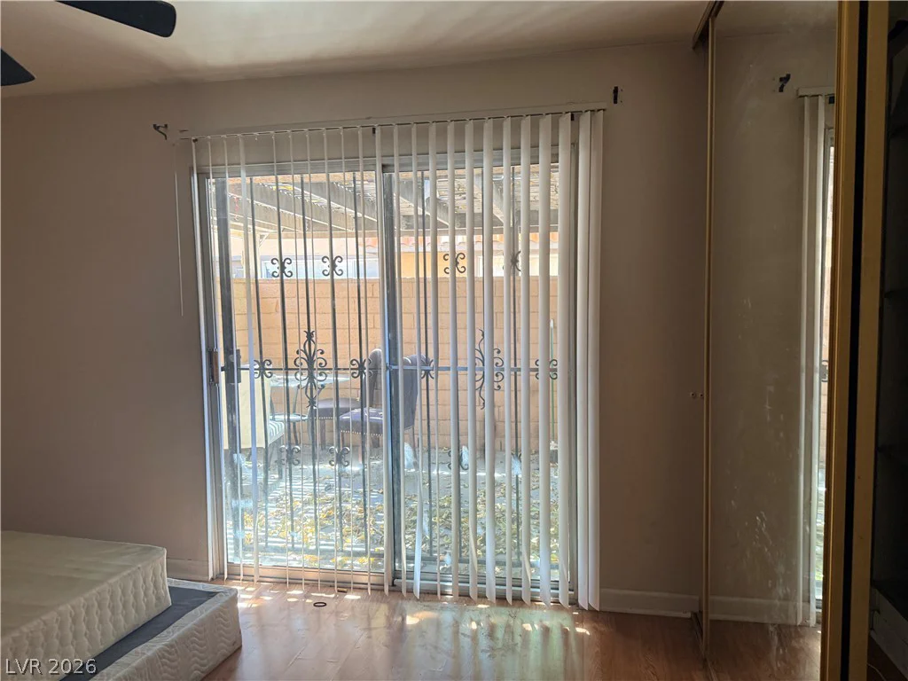 6681 Bubbling Brook, Las Vegas, NV 89107