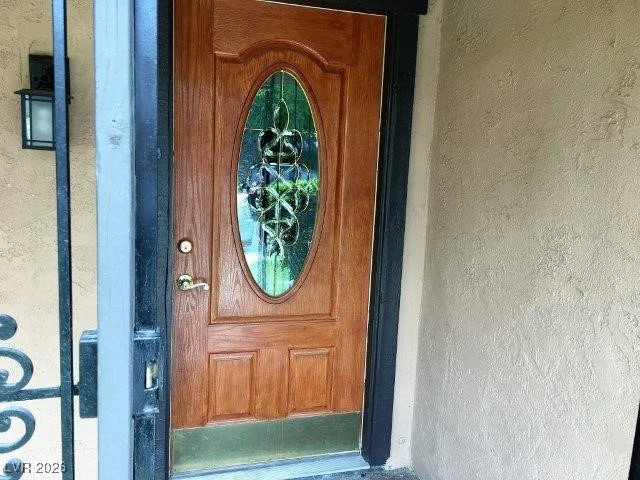 6681 Bubbling Brook, Las Vegas, NV 89107