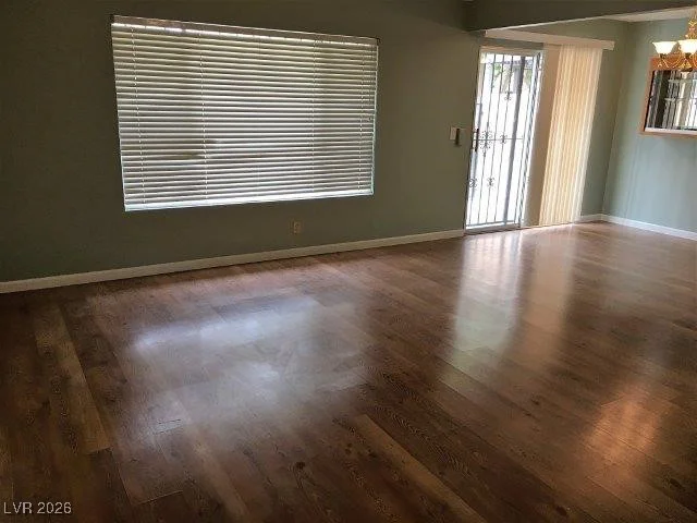 6681 Bubbling Brook, Las Vegas, NV 89107