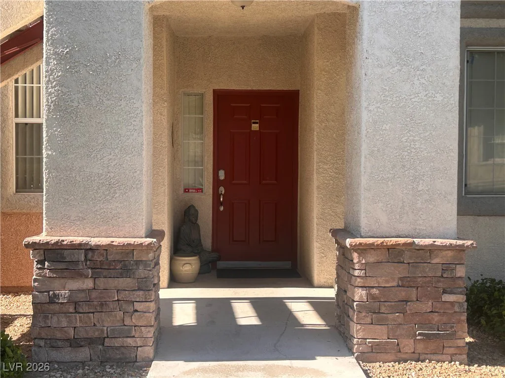 1704 Queen Victoria, Las Vegas, NV 89144