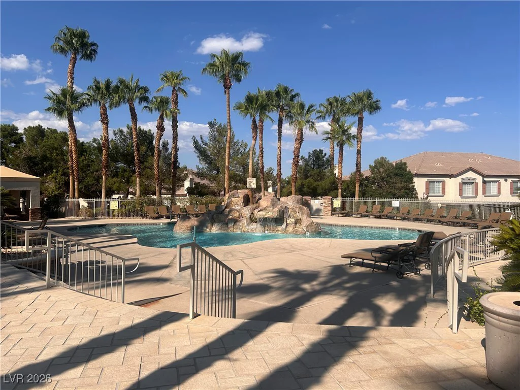1704 Queen Victoria, Las Vegas, NV 89144