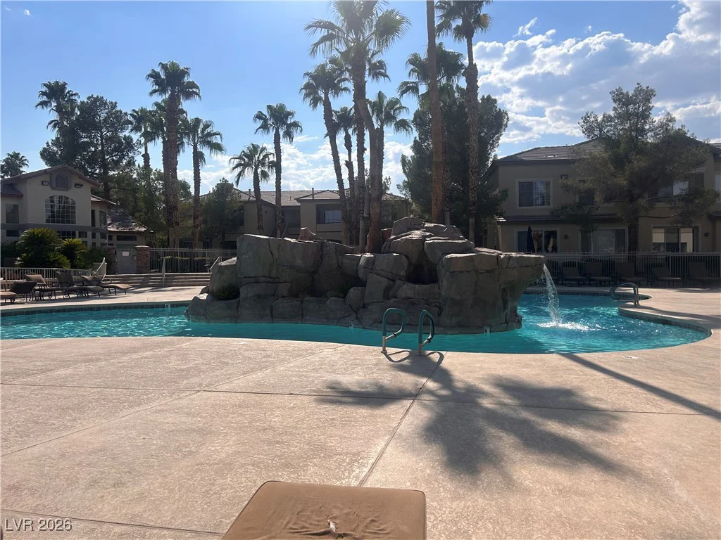 1704 Queen Victoria, Las Vegas, NV 89144