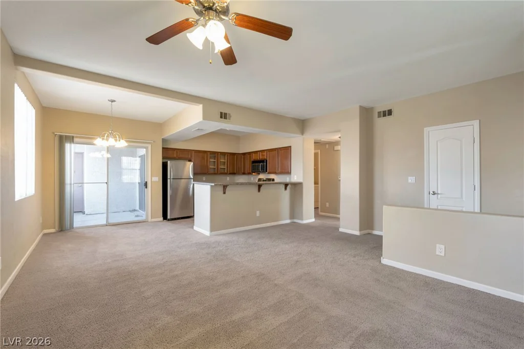 1704 Queen Victoria, Las Vegas, NV 89144