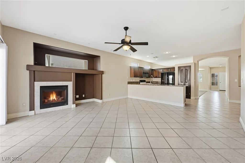 5926 Terra Grande, Las Vegas, NV 89122