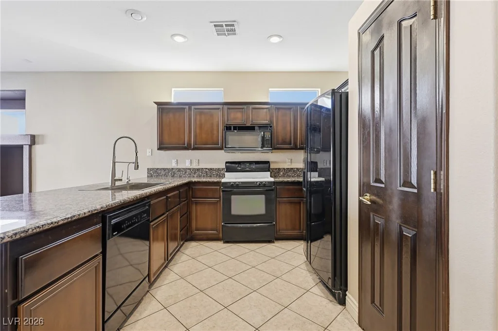 5926 Terra Grande, Las Vegas, NV 89122