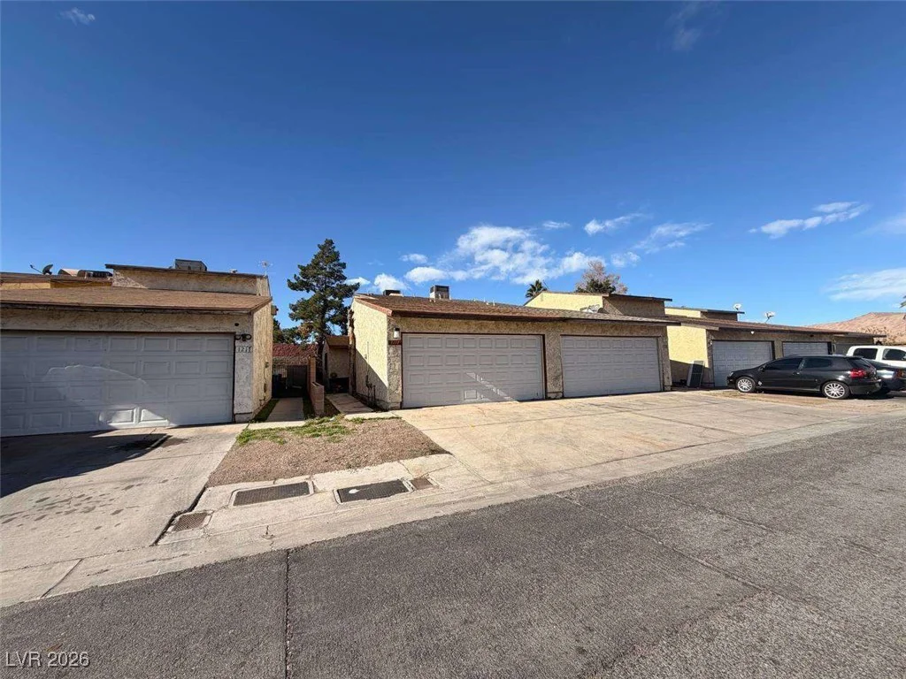 1219 Mews, Las Vegas, NV 89101