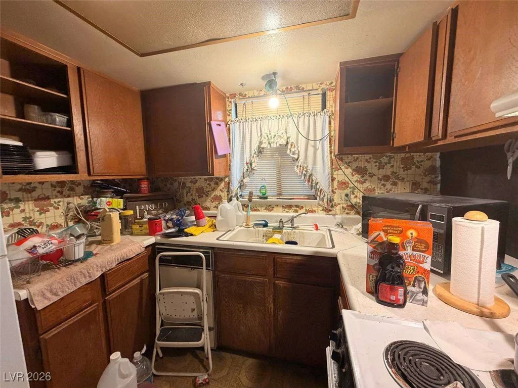 1219 Mews, Las Vegas, NV 89101