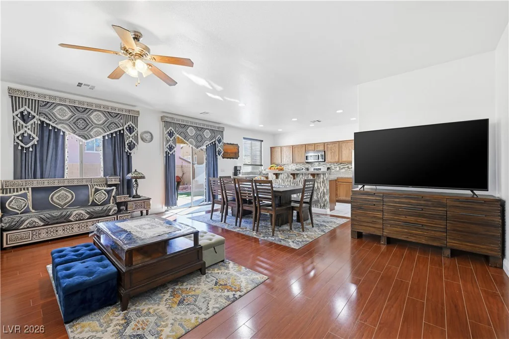 6332 Pageant, North Las Vegas, NV 89031